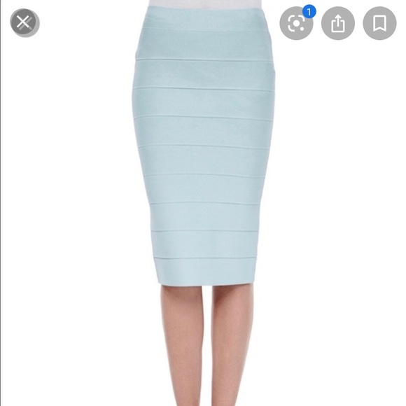 BCBGMaxAzria Dresses & Skirts - 🔥BCBG bandaged skirt